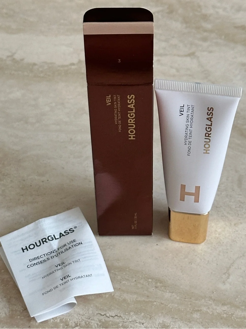 Hourglass Veil Hydrating Skin Tint - 3